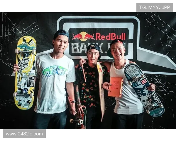 杭州极限运动队在滑板精英赛中的团队协作表现分析与点评